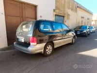 Usata Kia Carnival 2002 Nero Monovolume