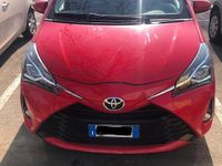 Usata Toyota Yaris 107 CV (78 kW) 2019 Rosso Berlina