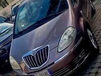 Usata Lancia Musa 89 CV (65 kW) 2007 Marrone Monovolume