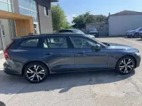 Usata Volvo V60 Plus 197 CV (144 kW) 2023 Blu Station wagon
