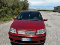 Usata Fiat Punto Dynamic 69 CV (50 kW) 2006 Rosso Utilitaria