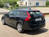 Usata Volvo V60 Business Edition 120 CV (88 kW) 2016 Nero Station wagon