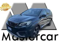 Usata Peugeot 5008 Allure 120 CV (88 kW) 2017 Blu/azzurro SUV