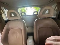 Usata VW New Beetle 90 CV (66 kW) 2001 Nero Utilitaria
