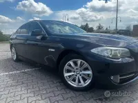 Usata BMW 530 258 CV (189 kW) 2012 Bluazzurro Berlina