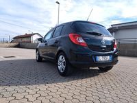 Usata Opel Corsa 75 CV (55 kW) 2011 Nero Utilitaria