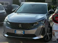 Usata Peugeot 3008 Allure 131 CV (96 kW) 2022 Grigio SUV