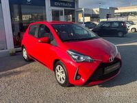 Usata Toyota Yaris Active 72 CV (52 kW) 2019 Rosso Berlina
