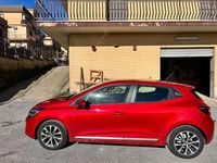 Usata Renault Clio V Intens 86 CV (63 kW) 2020 Rosso Berlina