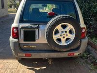 Usata Land Rover Freelander 97 CV (71 kW) 1999 Grigio SUV