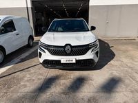 Usata Renault Austral Techno 200 CV (147 kW) 2023 Bianco SUV