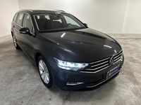 Usata VW Passat Business 150 CV (110 kW) 2023 Grigio Station wagon