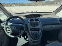 Usata Citroën Xsara Picasso 95 CV (69 kW) 2005 Grigio Monovolume