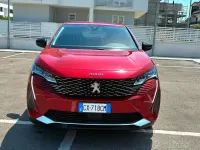 Usata Peugeot 3008 Allure 131 CV (96 kW) 2022 Rosso SUV