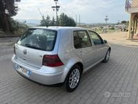 Usata VW Golf IV 130 CV (95 kW) 2002 Grigio Berlina