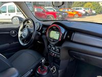 Usata Mini Cooper D 111 CV (81 kW) 2018 Utilitaria