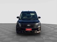 Usata Ford Tourneo Courier Titanium 124 CV (91 kW) 2025 Agate black Monovolume