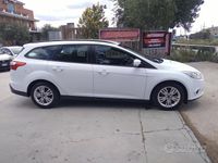 Usata Ford Focus Business Edition 95 CV (69 kW) 2014 Bianco Station wagon