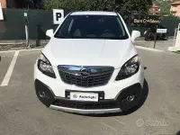 Usata Opel Mokka Cosmo 131 CV (96 kW) 2015 Bianco SUV