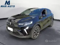 Usata Renault Captur Evolution 101 CV (74 kW) 2024 Nero SUV