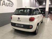 Begagnad Fiat 500L Lounge 84 HK (61 kW) 2014 Vit Minibuss