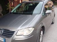 Usata VW Touran 109 CV (80 kW) 2007 Grigio Monovolume