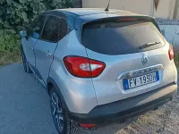 Usata Renault Captur 120 CV (88 kW) 2014 Grigio SUV