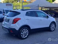 Usata Opel Mokka Cosmo 140 CV (102 kW) 2015 Bianco SUV