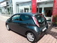 Usata Toyota Aygo 69 CV (50 kW) 2017 Grigio Utilitaria