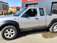 Usata Nissan Navara 133 CV (97 kW) 2011 Grigio Pick-up