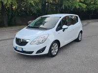 Usata Opel Meriva 110 CV (80 kW) 2012 Bianco Monovolume