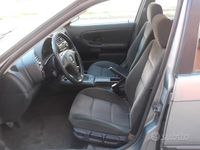 Usata BMW 318 1995 Grigio Berlina