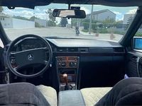 Usata Mercedes E200 1990 Berlina