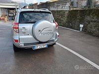 Usata Toyota RAV4 150 CV (110 kW) 2009 Grigio SUV