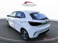 Nuova MG MG3 Luxury 265 CV (194 kW) 2026 Bianco Utilitaria