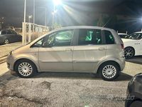 Usata Lancia Musa Gold 95 CV (69 kW) 2012 Grigio Monovolume