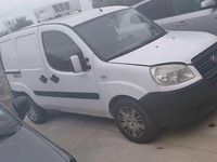Usata Fiat Doblò Active 105 CV (77 kW) 2008 Bianco Monovolume