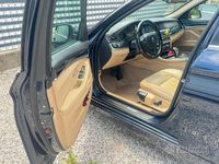 Usata BMW 530 245 CV (180 kW) 2010 Blu Station wagon