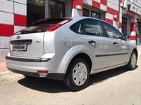 Usata Ford Focus Zetec 110 CV (80 kW) 2005 Argento Berlina
