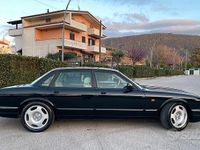 Usata Jaguar XJR 325 CV (239 kW) 1996 Marrone Berlina