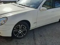 Usata Mercedes 220 Classic 150 CV (110 kW) 2004 Bianco Station wagon