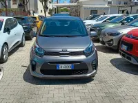 Usata Kia Picanto Urban 65 CV (47 kW) 2023 Grigio Utilitaria