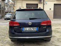 Usata VW Passat Comfortline 150 CV (110 kW) 2012 Blu/azzurro Station wagon
