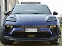 Usata Porsche Macan 197 CV (144 kW) 2024 Blu genziana SUV