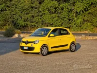 Usata Renault Twingo SE 69 CV (50 kW) 2016 Giallo Utilitaria