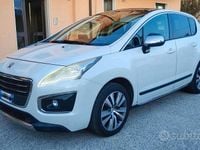 Usata Peugeot 3008 120 CV (88 kW) 2015 Bianco Station wagon