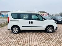 Usata Fiat Doblò 120 CV (88 kW) 2015 Bianco Monovolume