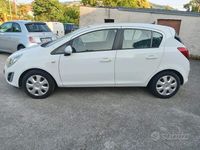 Usata Opel Corsa 75 CV (55 kW) 2012 Bianco Berlina