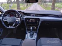 Usata VW Passat Business 150 CV (110 kW) 2022 Nero Station wagon