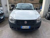 Usata Fiat Strada Trekking 95 CV (69 kW) 2012 Bianco Pick-up